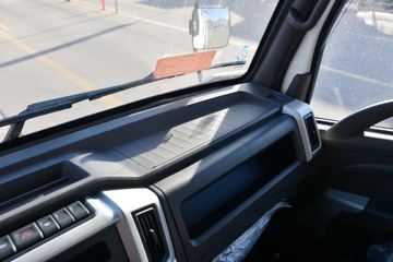 �ɵ��³� V2ϵ�� 122���� 4.15�׵��������Ῠ(����)ͼƬ