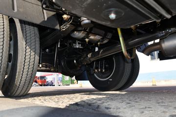 �ɵ��³� V2ϵ�� 122���� 4.15�׵��������Ῠ(����)ͼƬ