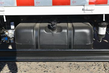 �ɵ��³� V2ϵ�� 122���� 4.15�׵��������Ῠ(����)ͼƬ