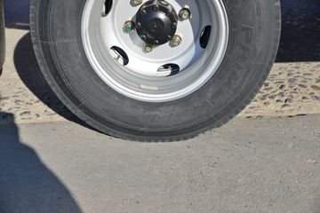 �ɵ��³� V2ϵ�� 122���� 4.15�׵��������Ῠ(����)ͼƬ