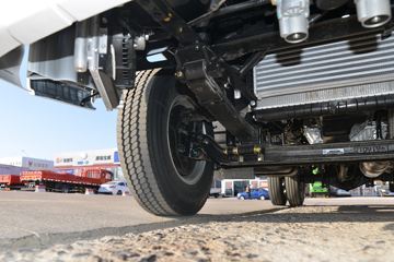 �ɵ��³� V2ϵ�� 122���� 4.15�׵��������Ῠ(����)ͼƬ