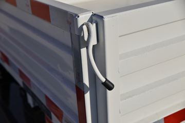 �ɵ��³� V2ϵ�� 122���� 4.15�׵��������Ῠ(����)ͼƬ