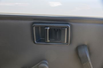 Ծ�� ����S80 95���� 4X2 3.05����ж��(����)ͼƬ