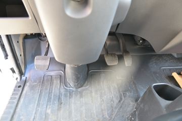 Ծ�� ����S80 95���� 4X2 3.05����ж��(����)ͼƬ