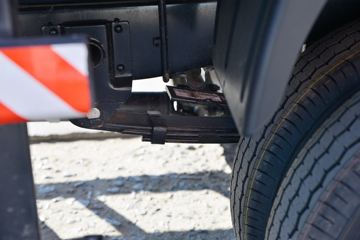 Ծ�� ����S80 95���� 4X2 3.05����ж��(����)ͼƬ