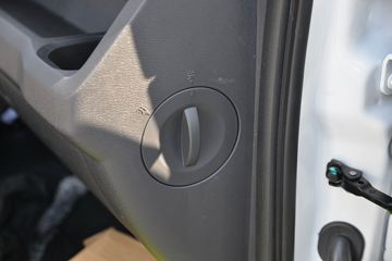 ���� ����M�� 122���� 3.7�׵�������С��(����)(BJ1044V9JA5-AA1)ͼƬ