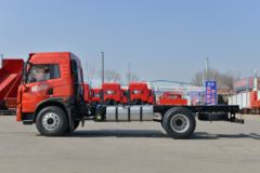 一汽解放 麟VH 2.0版 190马力 5.4米排半仓栅式载货车(国六)(CA5180CCYPK62L4E6A85)