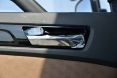 一汽解放 麟VH 2.0版 190马力 5.4米排半仓栅式载货车(国六)(CA5180CCYPK62L4E6A85)