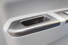 陕汽轻卡 德龙K3000 130马力 4.18米单排厢式轻卡(国六)(6挡)(YTQ5041XXYKH334) 陕汽轻卡 德龙K3000 130马力 4.18米单排厢式轻卡(国六)(6挡)(YTQ5041XXYKH334)