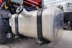 陕汽轻卡 德龙K3000 轻量化版 150马力 4.18米单排仓栅式轻卡(国六)(宽轮距)(YTQ5041CCYKJ332) 陕汽轻卡 德龙K3000 轻量化版 150马力 4.18米单排仓栅式轻卡(国六)(宽轮距)(YTQ5041CCYKJ332)