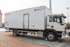 中国重汽 HOWO TX 270马力 4X2 6.8米冷藏车(国六)