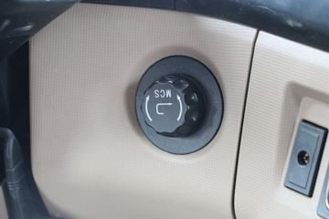 �й����� HOWO TX 270���� 4X2 6.8����س�(����)ͼƬ