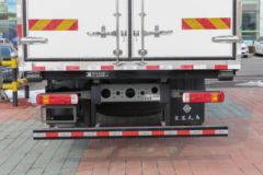 中国重汽 HOWO TX 270马力 4X2 6.8米冷藏车(国六)