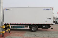 中国重汽 HOWO TX 270马力 4X2 6.8米冷藏车(国六)