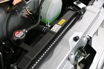 �� T10 85���� 1.2L ���� 2.7�׵�������΢��(����)(JKC1020D6L0)ͼƬ