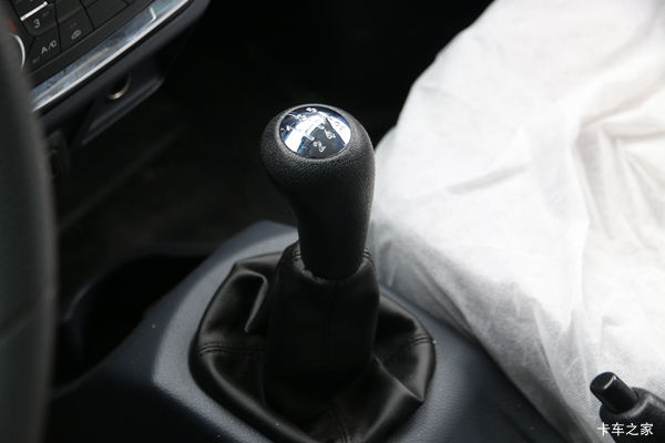 金杯T50载货车太原市火热促销中 让利高达0.2万