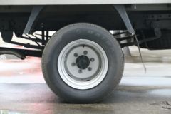 金杯 T50 1.5L 102马力 汽油 3.17米单排厢式微卡(JKC5034XXYD6L1)