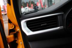 金杯 鑫源T22S 1.5L 102马力 汽油 2.55米双排栏板微卡(国六)(JKC1030SS6EL5)