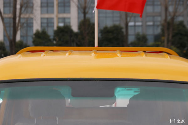 限时特惠,立降1万!邵阳市金杯T5载货车系列疯狂促销中