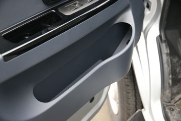 �� ��S30 2022�� ��׼�� 1.6L 123���� ���� 3.2�׵�������΢��(����)(JKC1032D6L0)ͼƬ