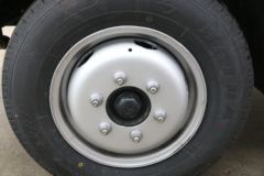 金杯 T52 2020款 创业型 1.6L 116马力 汽油 2.605米双排栏板微卡(国六)(JKC1034SV6EL1)