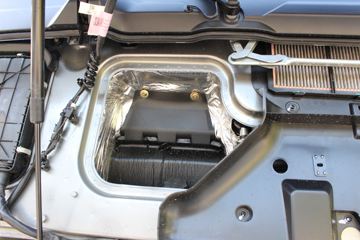 ���� ŷ������ ��Խ�� 580���� 6X4 AMT�Զ���ǣ����(����)(BJ4259Y6DHL-12)ͼƬ