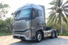 福田 欧曼银河 穿越版 580马力 6X4 AMT自动挡牵引车(国六)(BJ4259Y6DHL-12) 福田 欧曼银河 穿越版 580马力 6X4 AMT自动挡牵引车(国六)(BJ4259Y6DHL-12)