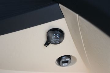 ���� ŷ������ ��Խ�� 580���� 6X4 AMT�Զ���ǣ����(����)(BJ4259Y6DHL-12)ͼƬ