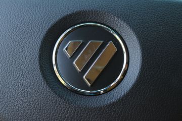 ���� ŷ������ ��Խ�� 580���� 6X4 AMT�Զ���ǣ����(����)(BJ4259Y6DHL-12)ͼƬ