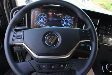 ���� ŷ������ ��Խ�� 580���� 6X4 AMT�Զ���ǣ����(����)(BJ4259Y6DHL-12)ͼƬ