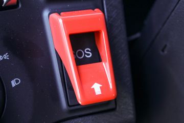 ���� ŷ������ ��Խ�� 580���� 6X4 AMT�Զ���ǣ����(����)(BJ4259Y6DHL-12)ͼƬ