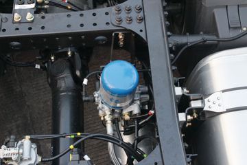 ���� ŷ������ ��Խ�� 580���� 6X4 AMT�Զ���ǣ����(����)(BJ4259Y6DHL-12)ͼƬ