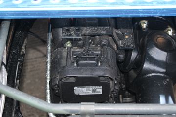 ���� ŷ������ ��Խ�� 580���� 6X4 AMT�Զ���ǣ����(����)(BJ4259Y6DHL-12)ͼƬ