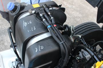 ���� ŷ������ ��Խ�� 580���� 6X4 AMT�Զ���ǣ����(����)(BJ4259Y6DHL-12)ͼƬ