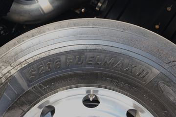 ���� ŷ������ ��Խ�� 580���� 6X4 AMT�Զ���ǣ����(����)(BJ4259Y6DHL-12)ͼƬ