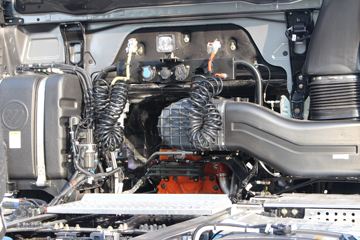 ���� ŷ������ ��Խ�� 580���� 6X4 AMT�Զ���ǣ����(����)(BJ4259Y6DHL-12)ͼƬ