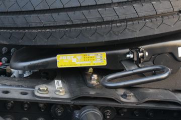 ���� ŷ������ ��Խ�� 580���� 6X4 AMT�Զ���ǣ����(����)(BJ4259Y6DHL-12)ͼƬ