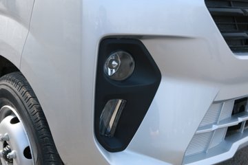 ���� X6 ��׼�� 1.6L 122���� ���� 3.4�׵�������΢��(����)ͼƬ