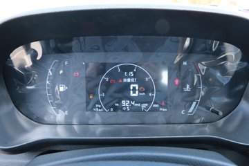 ���� X6 ��׼�� 1.6L 122���� ���� 3.4�׵�������΢��(����)ͼƬ