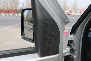 ���� X6 ��׼�� 1.6L 122���� ���� 3.4�׵�������΢��(����)ͼƬ