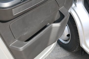 ���� X6 ��׼�� 1.6L 122���� ���� 3.4�׵�������΢��(����)ͼƬ