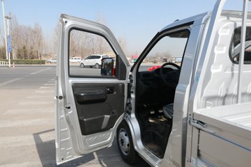 ���� X6 ��׼�� 1.6L 122���� ���� 3.4�׵�������΢��(����)ͼƬ