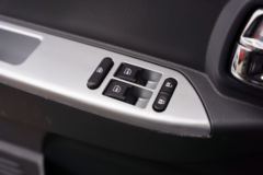 东风 多利卡D6-N 锐能版 140马力 4.13米单排栏板轻卡(国六)(EQ1041S3CDF)