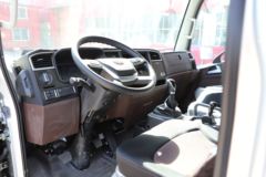 解放 领途 160马力 4X2 4.13米冷藏车(国六)