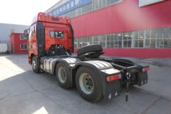 一汽解放 新J6P重卡 质惠版3.0 460马力 6X4危险品牵引车(液缓)(国六)(CA4250P66K25T1E6Z)