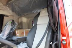 一汽解放 新J6P重卡 质惠版3.0 460马力 6X4危险品牵引车(液缓)(国六)(CA4250P66K25T1E6Z)