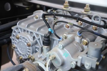 һ����� ��J6P�ؿ� �ʻݰ�3.0 460���� 6X4Σ��Ʒǣ����(Һ��)(����)(CA4250P66K25T1E6Z)ͼƬ