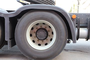 һ����� ��J6P�ؿ� �ʻݰ�3.0 460���� 6X4Σ��Ʒǣ����(Һ��)(����)(CA4250P66K25T1E6Z)ͼƬ