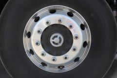 一汽解放 新J6P重卡 质惠版3.0 460马力 6X4危险品牵引车(液缓)(国六)(CA4250P66K25T1E6Z)