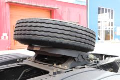 一汽解放 J6V重卡 520马力 6X4 AMT自动挡牵引车(国六)(CA4250P66K25T1E6)